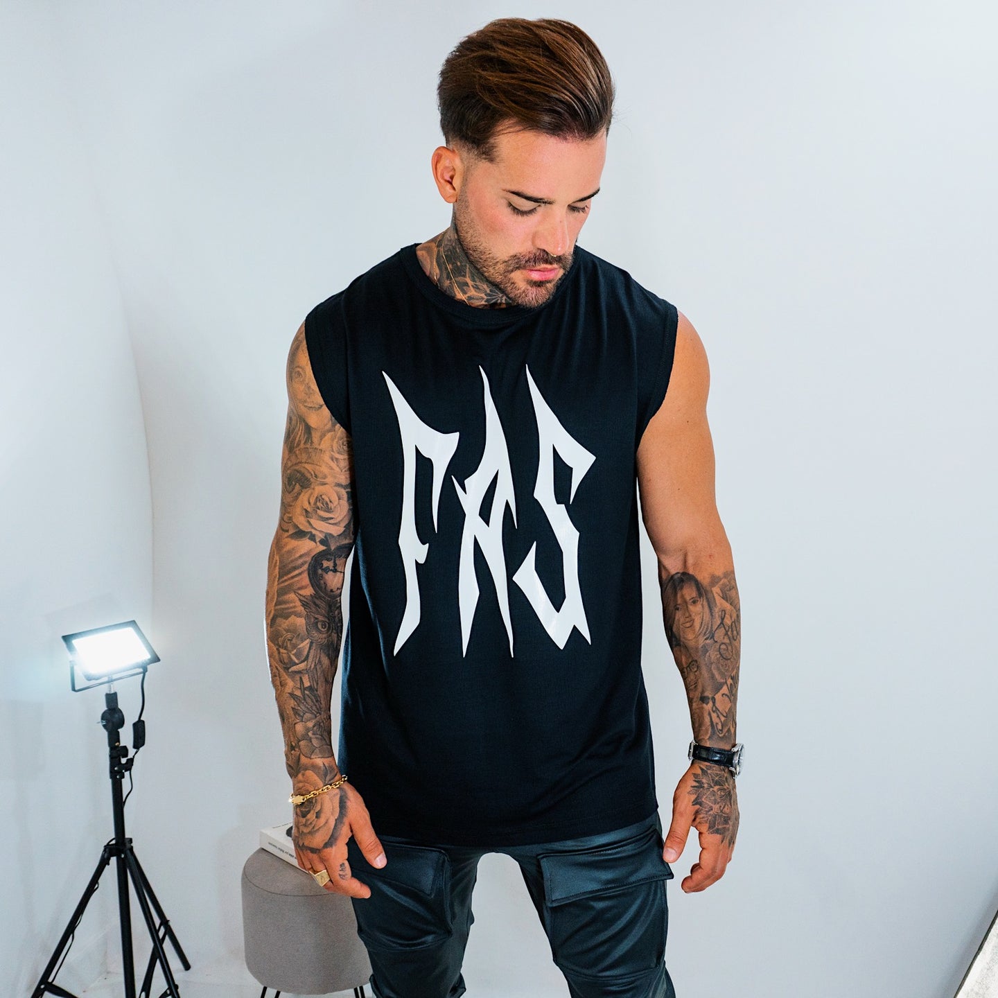 Camiseta Punk Hell - Blck