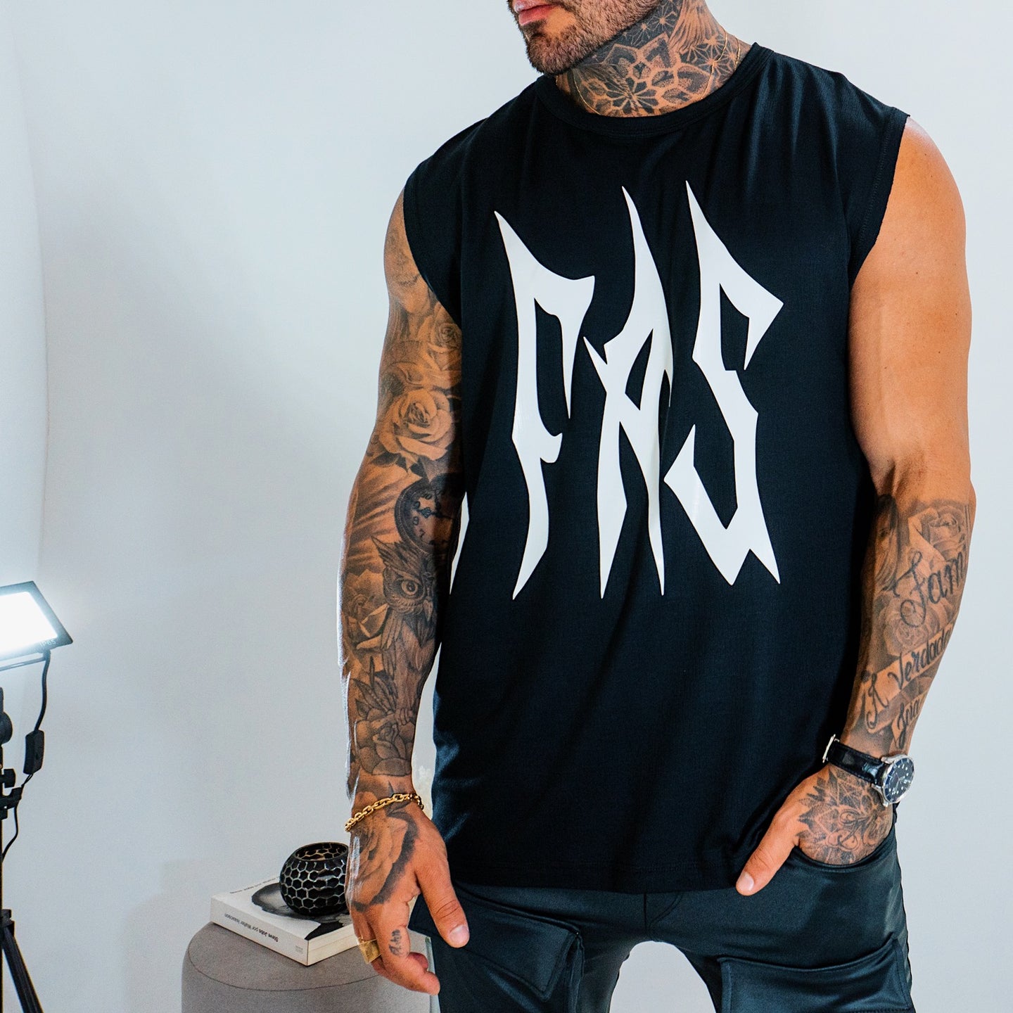 Camiseta Punk Hell - Blck